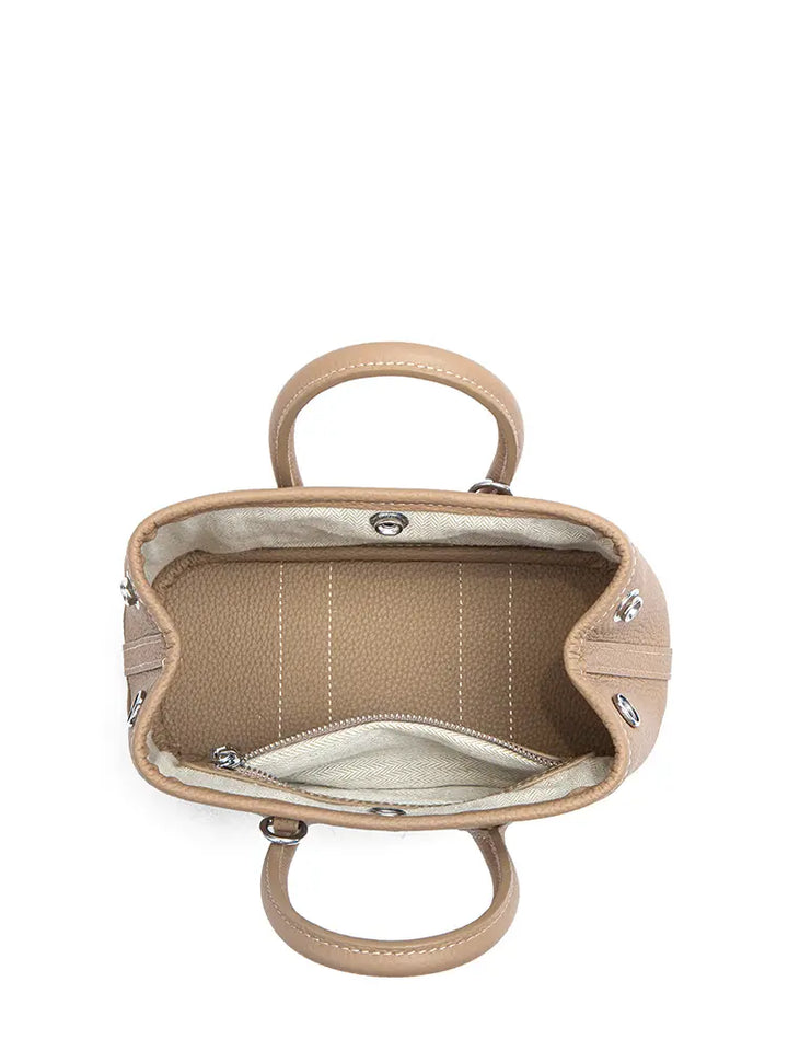 Léonore Paris Tote Bag