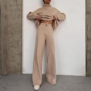 TADUM™ - Cozy Long-Sleeve Turtleneck Top and Wide-Leg Pants Set