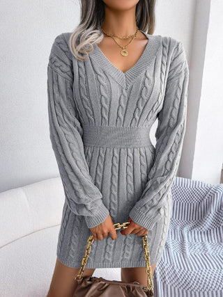 HOLLY™ - Cozy Long-Sleeve V-Neck Cable Knit Sweater Dress