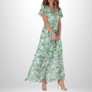FLEUR | A stylish dress with a slimming effect