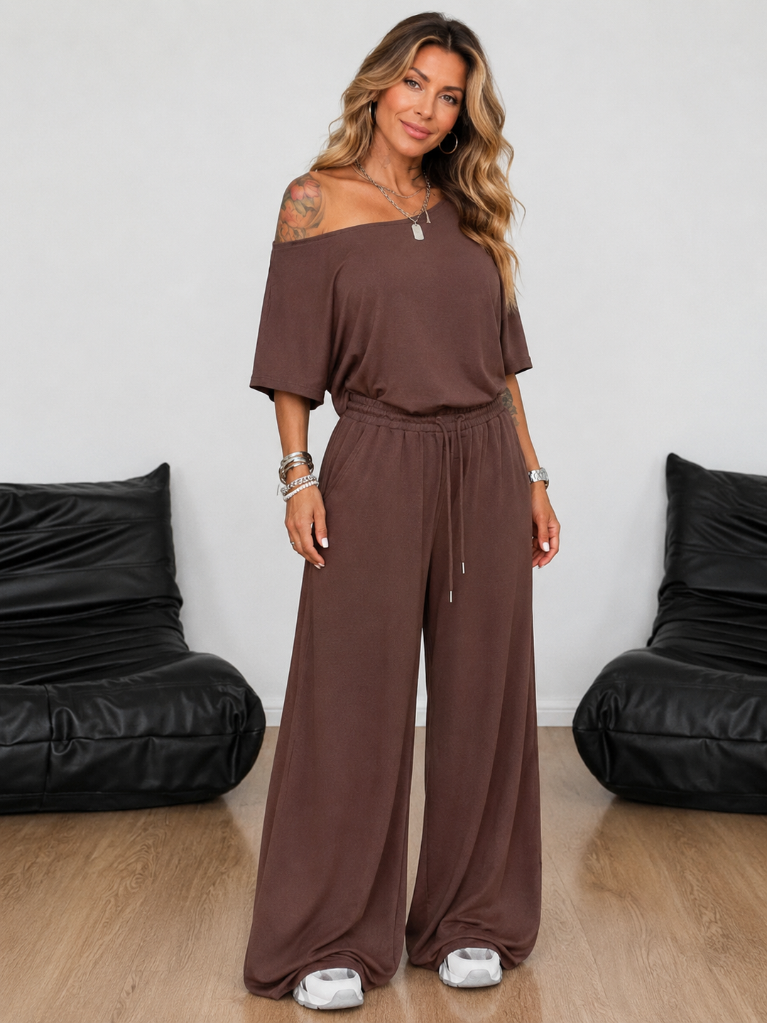 Emilia™ | Set with Top and Wide Trousers