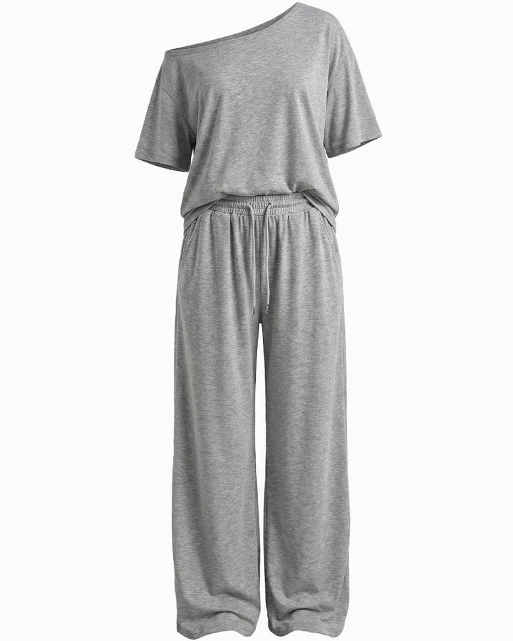Emilia™ | Set with Top and Wide Trousers
