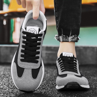 Lyon | Retro Sneakers