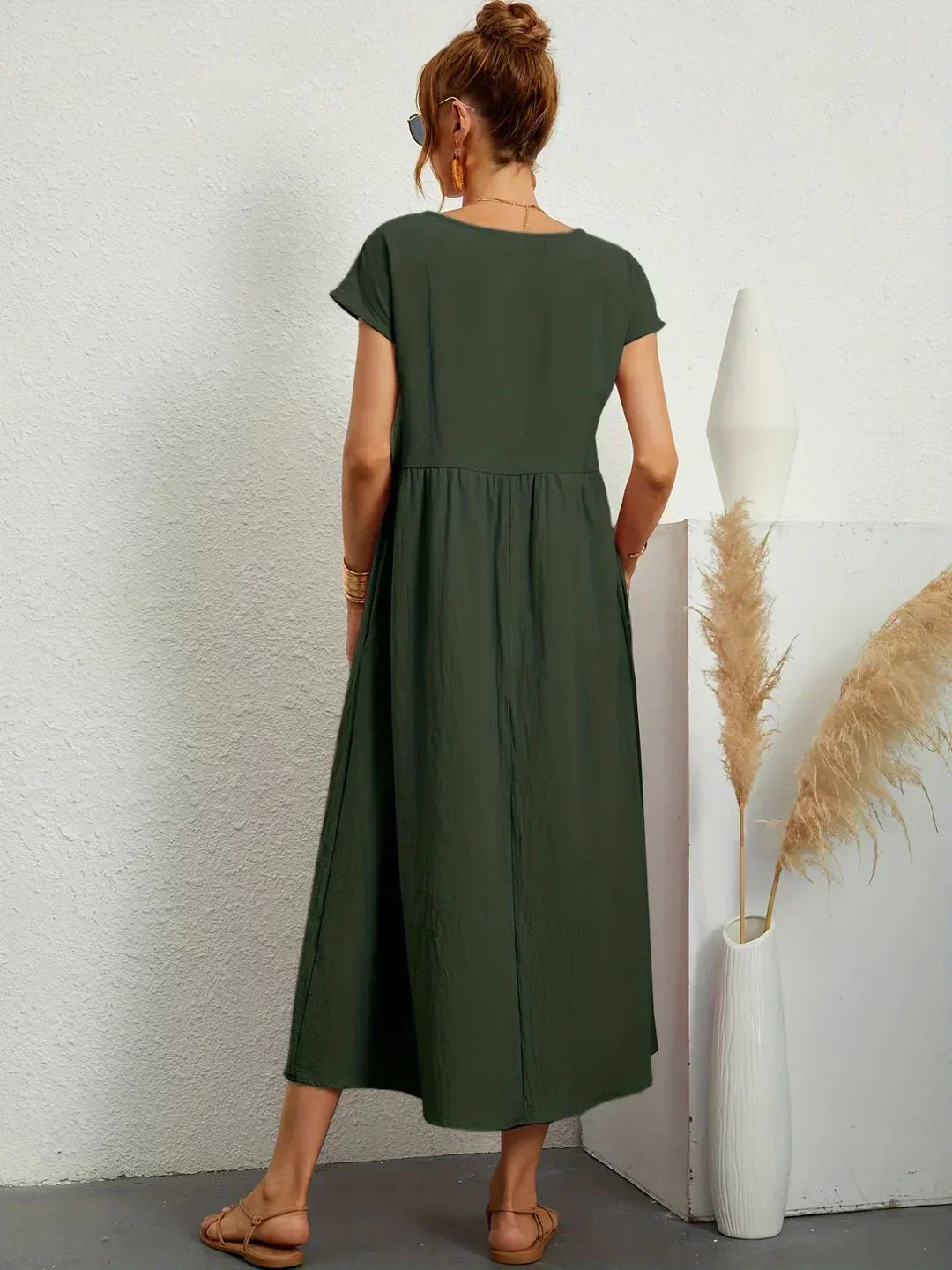 GABRIELLE™ - A Flowing Midi Dress with Timeless Elegance