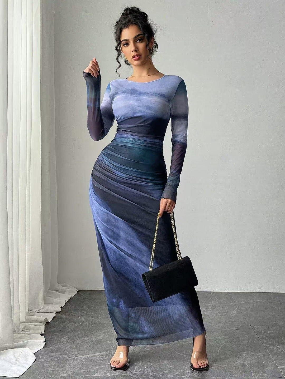 JULIA™ - Comfy Printed Long-Sleeve Round Neck Bodycon Maxi Dress