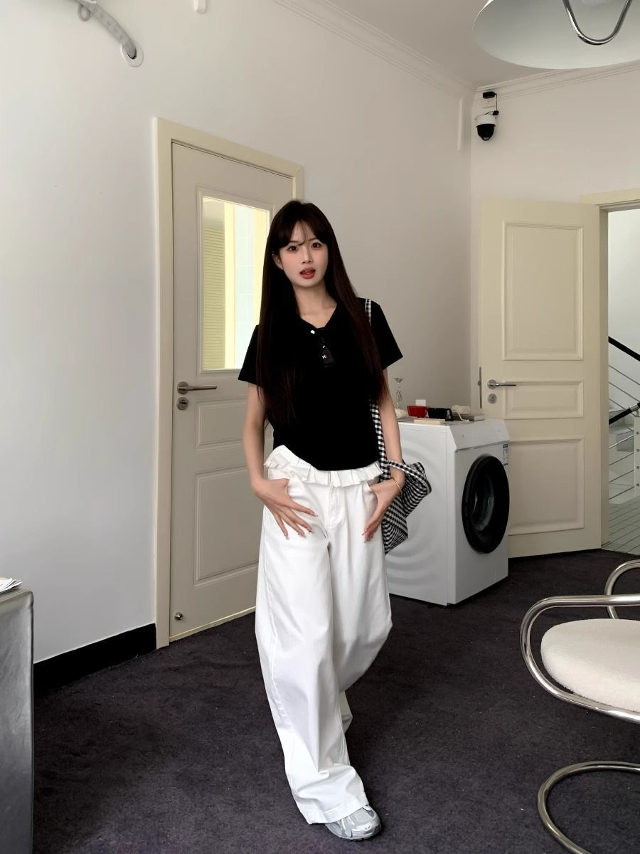 PAISLEY™ - Elegant Lace-Trimmed Wide-Leg Jeans