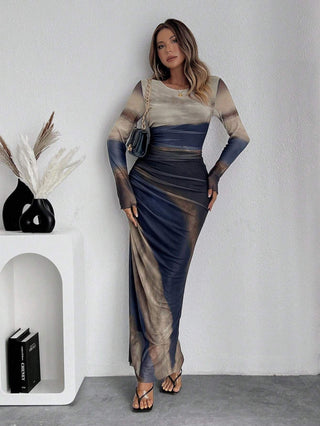 JULIA™ - Comfy Printed Long-Sleeve Round Neck Bodycon Maxi Dress