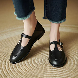 SELVANA™ | Low Heeled Pumps