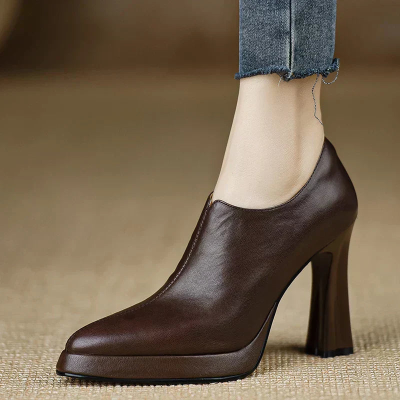 CARINA™ | Stylish Pumps
