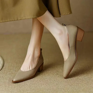 HELEN™ | Classic Pumps