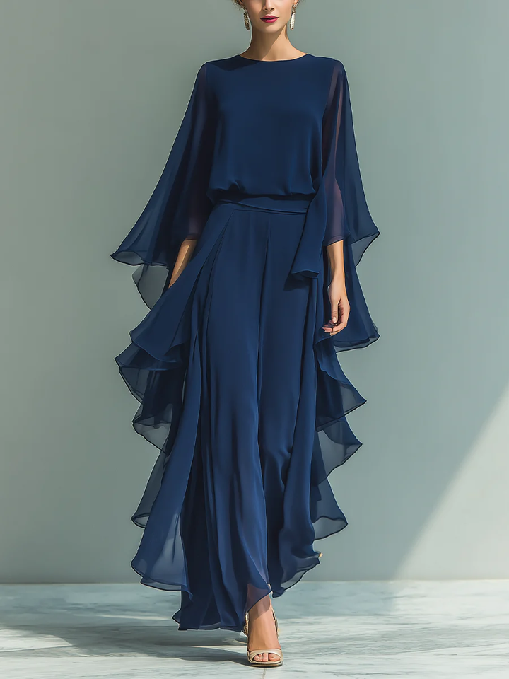 AURORA | Elegant Set with Ruffles