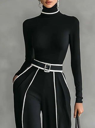Vera™ - Elegant Set with Contrast Details