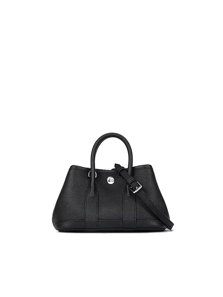 Léonore Paris Tote Bag