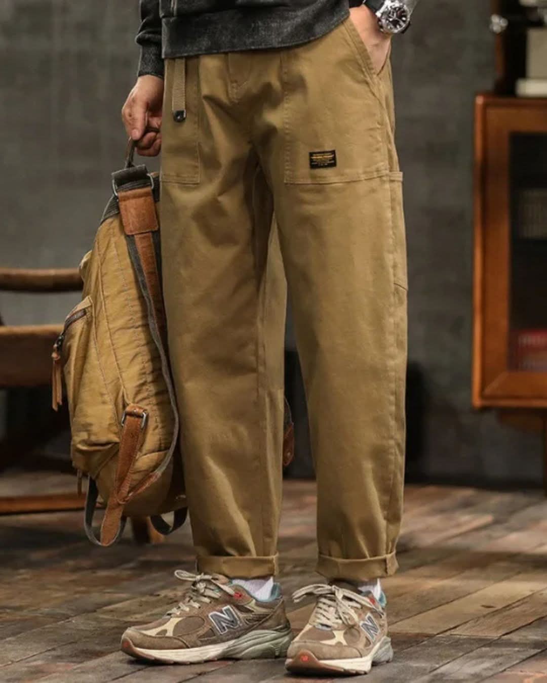 James | Vintage Cargo Pants